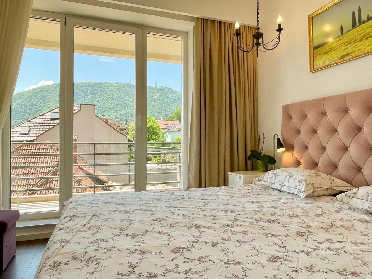 Central Premium Apartment Brassó Kültér fotó