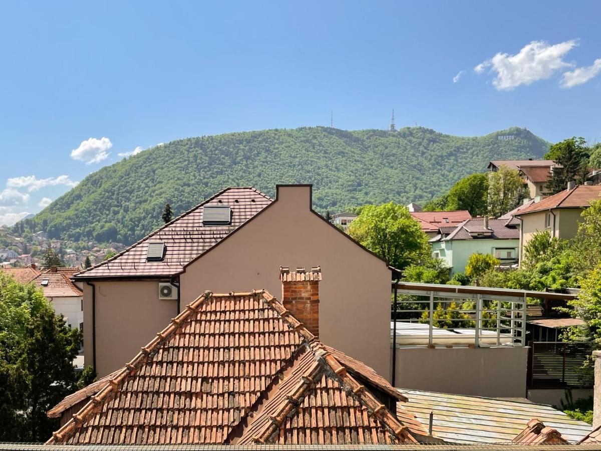 Central Premium Apartment Brassó Kültér fotó