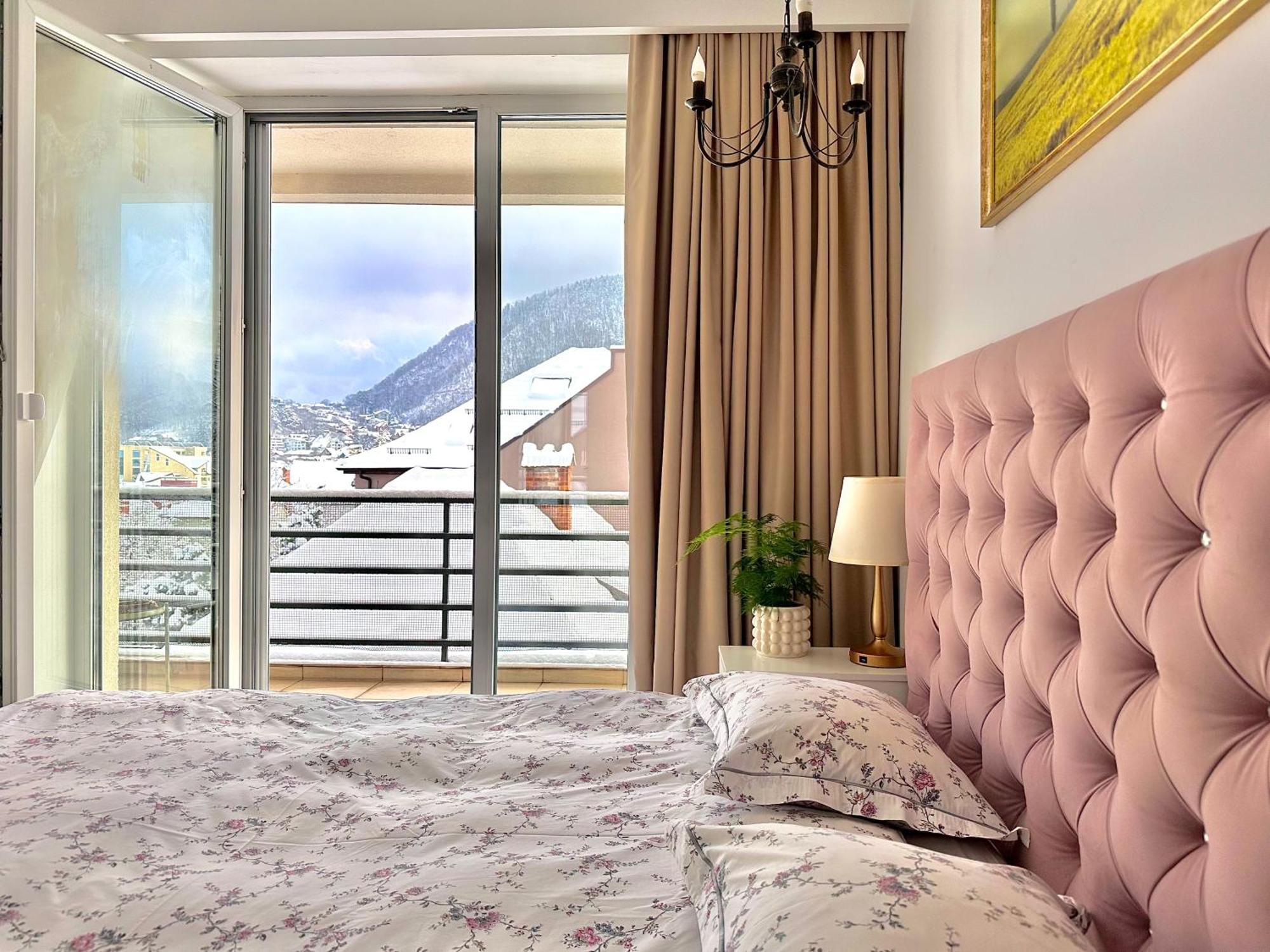 Central Premium Apartment Brassó Kültér fotó